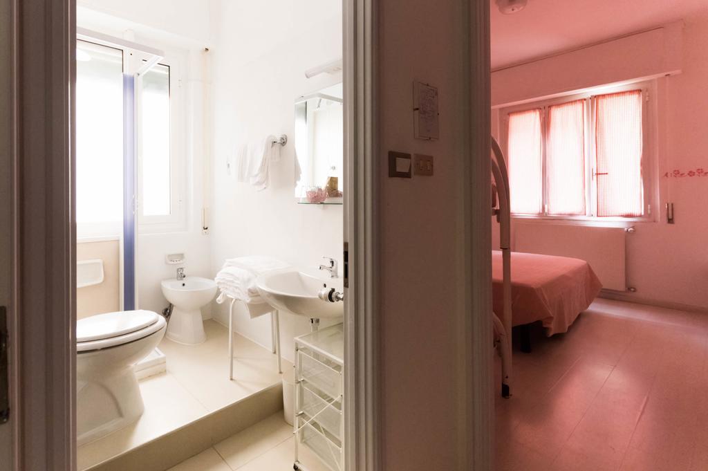 Hotel Giongo Споторно Екстериор снимка