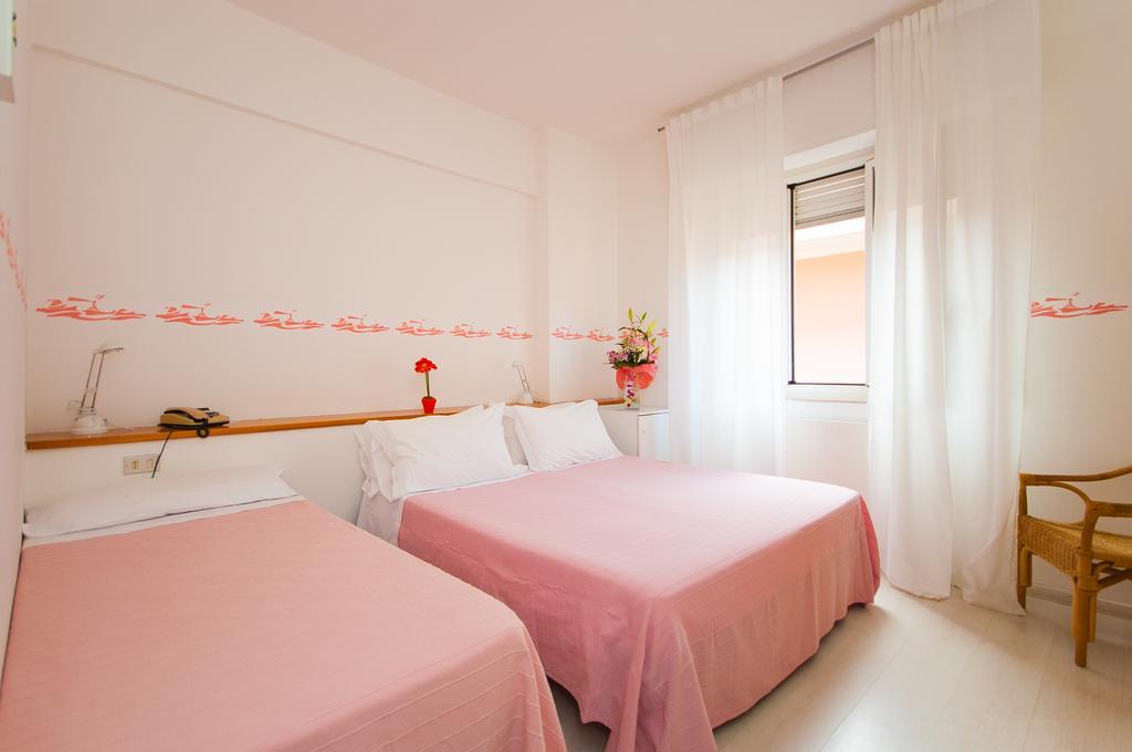 Hotel Giongo Споторно Екстериор снимка